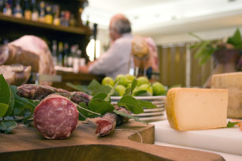 Hotel Bassetto Ферентино Екстериор снимка
