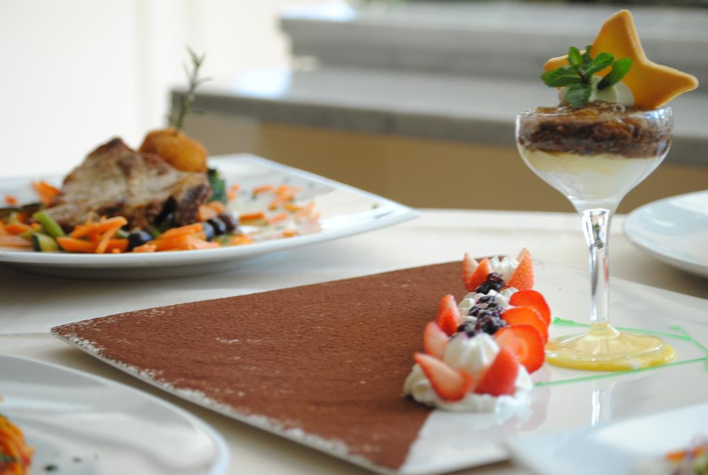 Hotel Bassetto Ферентино Екстериор снимка