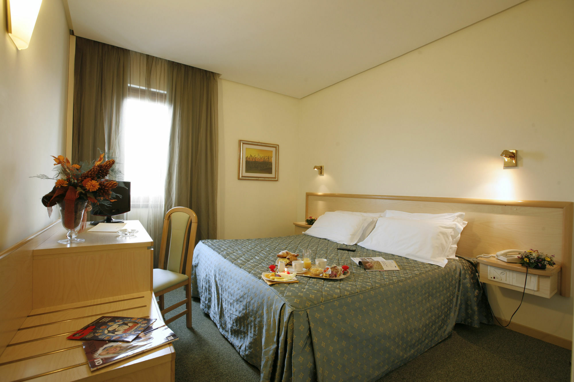 Hotel Bassetto Ферентино Екстериор снимка