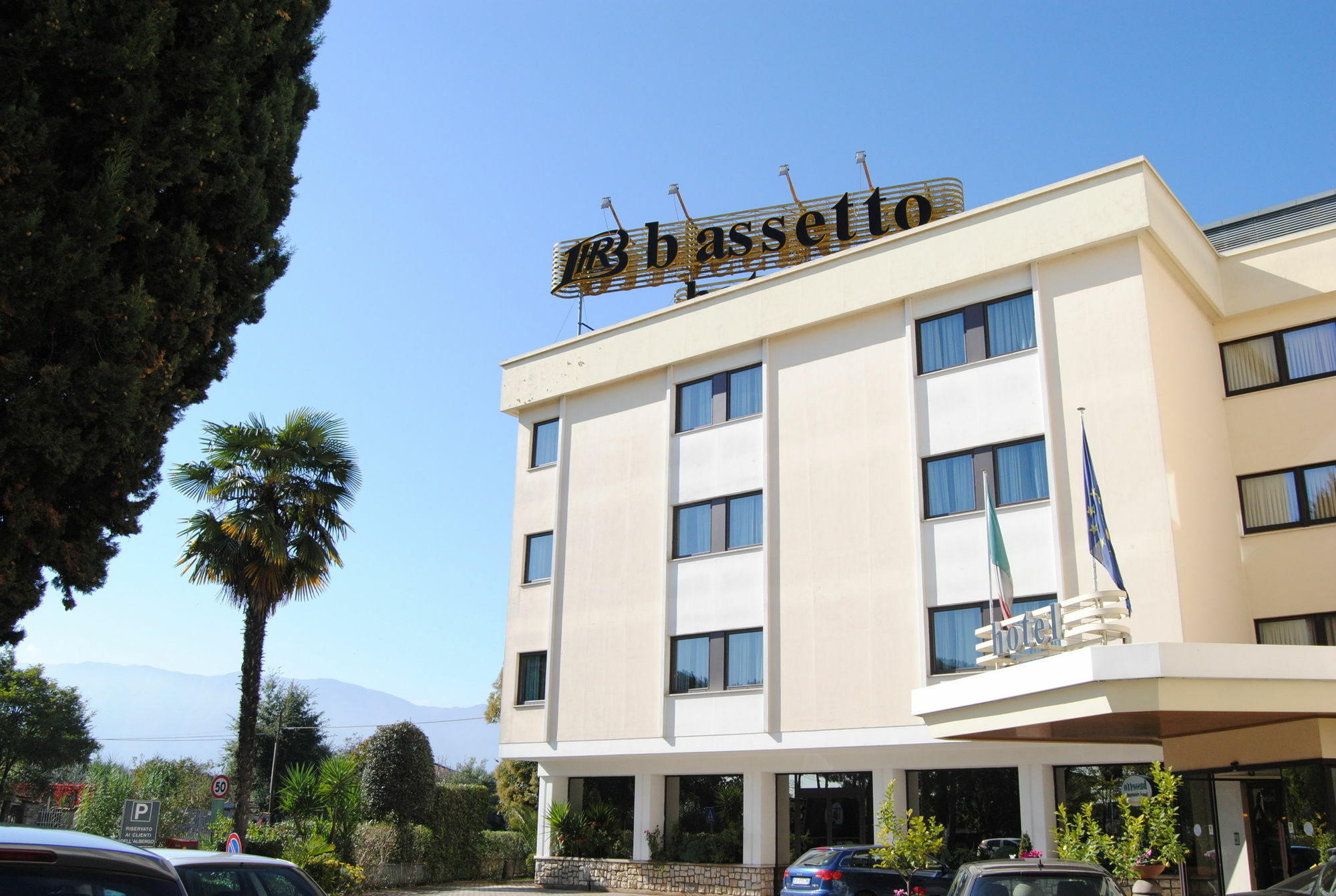 Hotel Bassetto Ферентино Екстериор снимка