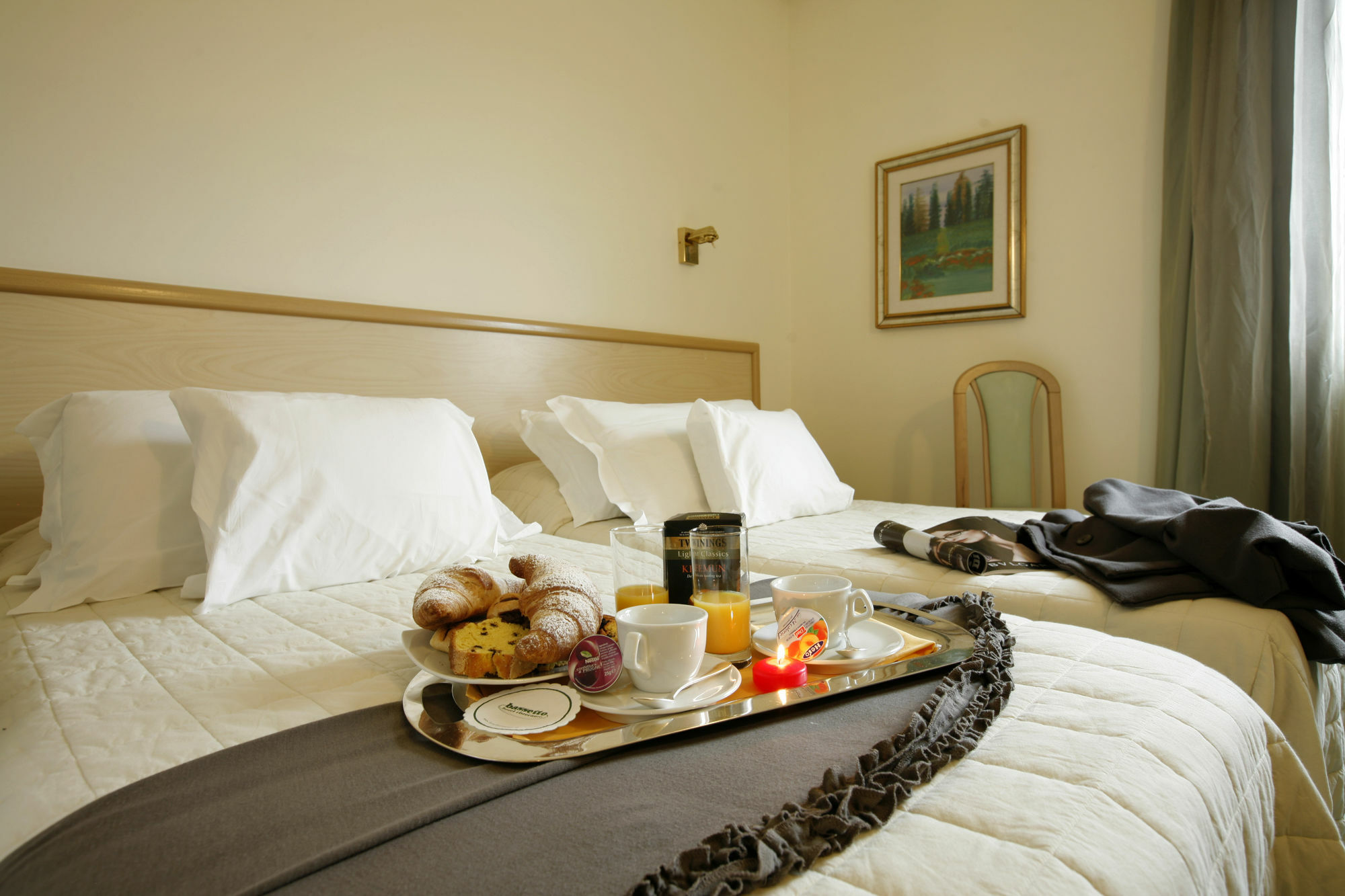 Hotel Bassetto Ферентино Екстериор снимка