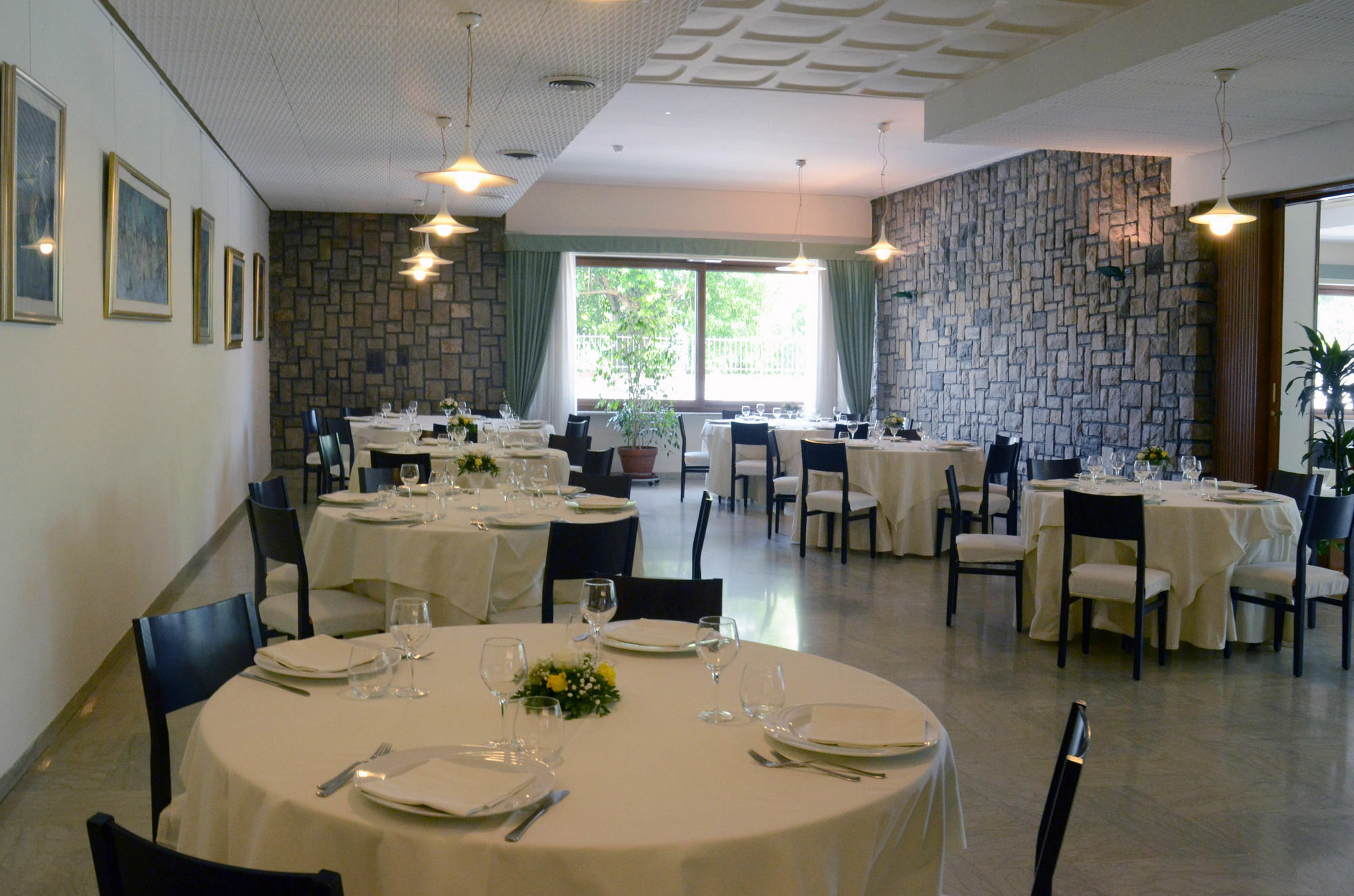 Hotel Bassetto Ферентино Екстериор снимка